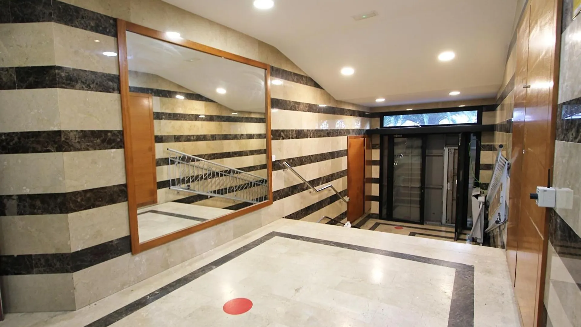 Daire Apartamento Riomare Lloret de Mar